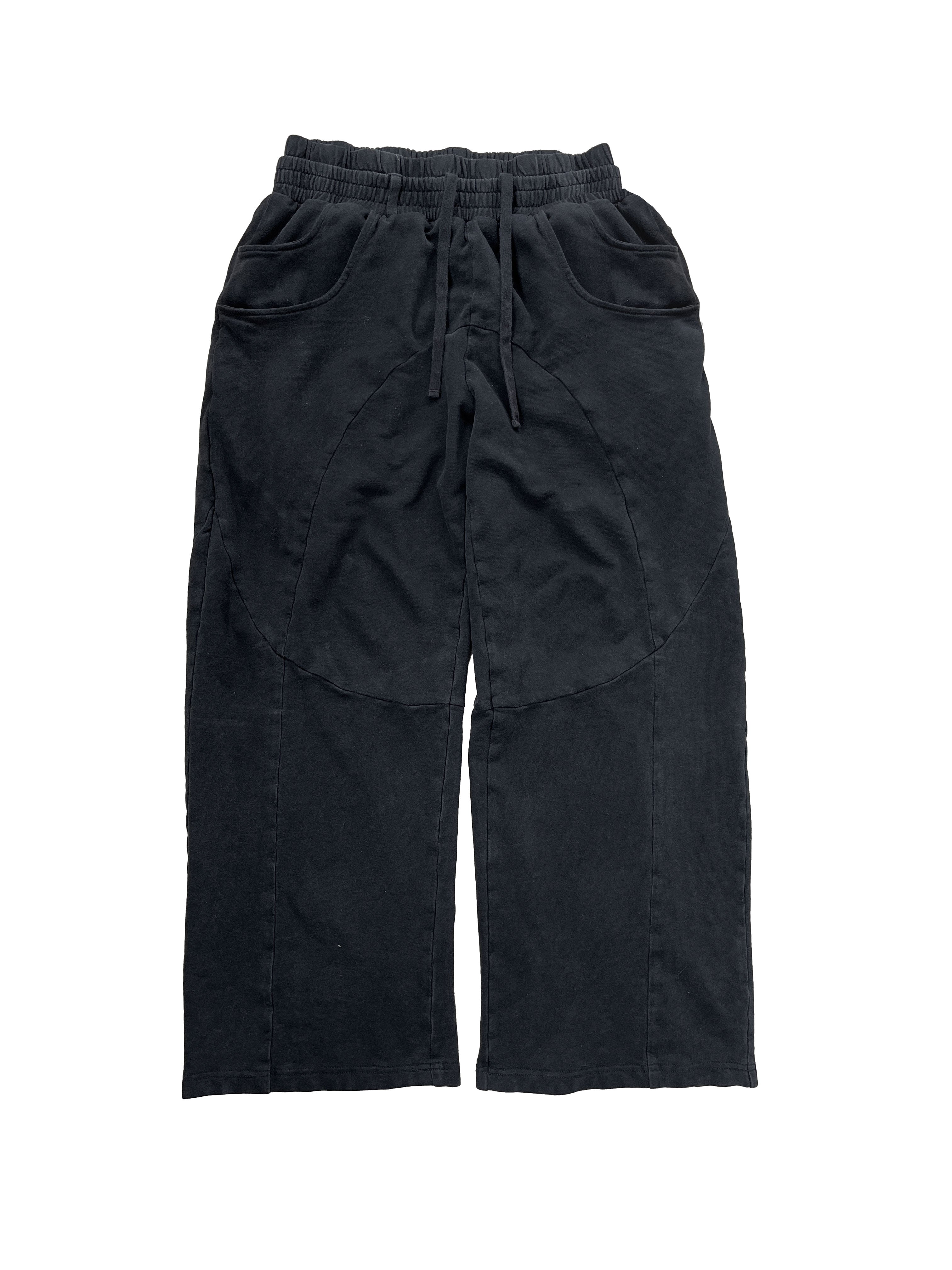【2plan】Rosie Two Tuck Bermuda Sweatpants Rosie Two Tuck Bermuda Sweatpants - 2PLAN | 60% - Asian